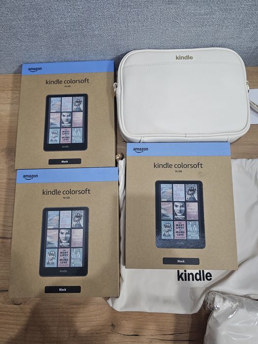 Электронная книга Kindle Colorsoft, экран 7", 16Gb, без рекламы