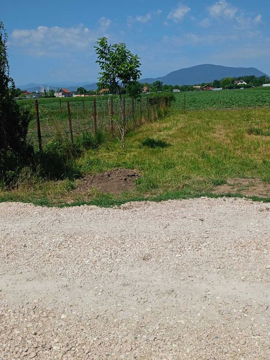 Teren intravilan 500 mp Stupini str. Plaiului