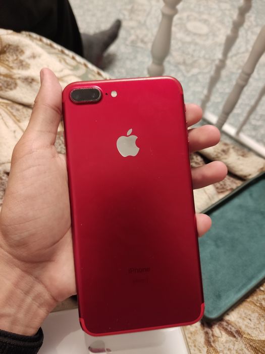 Телефон Iphone 7 plus