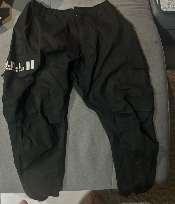 Панталон/cargo pause става за L/M!