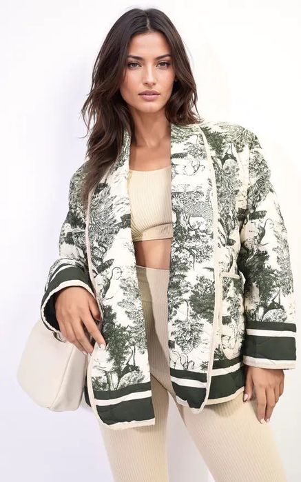 Яке капитонирано ново