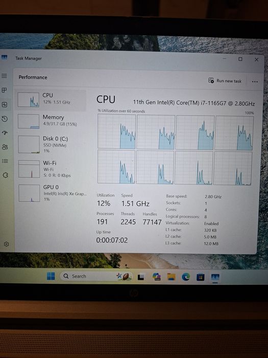 HP 440 G8, i7 gen 11, 32 gb ram, SSD 500 gb