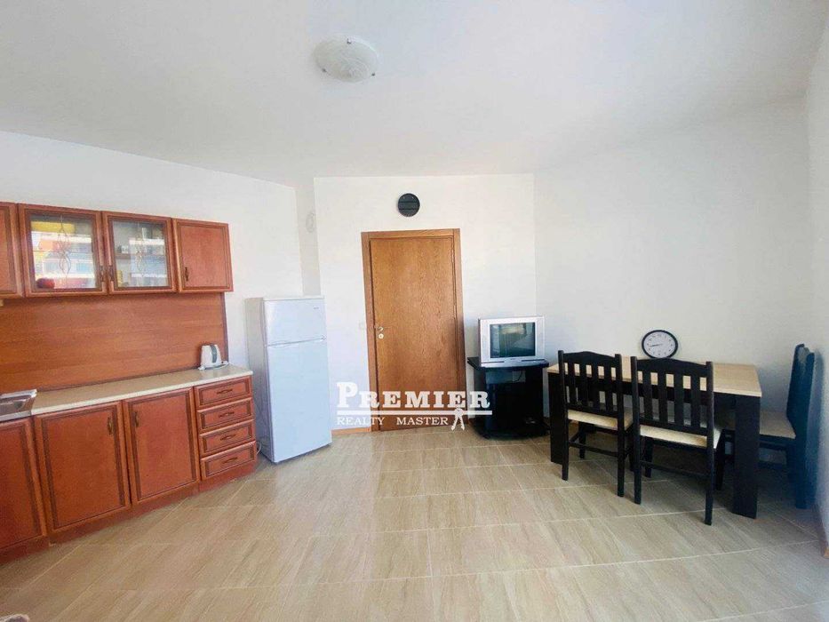 Продава се Двустаен апартамент в Бургас, Акациите - 59 кв.м за 1185 €/кв.м - Снимка #4