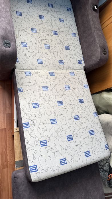 кресло срочно продам