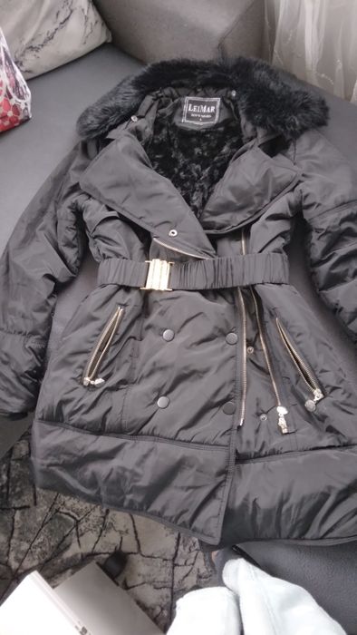 Зимно яке като ново