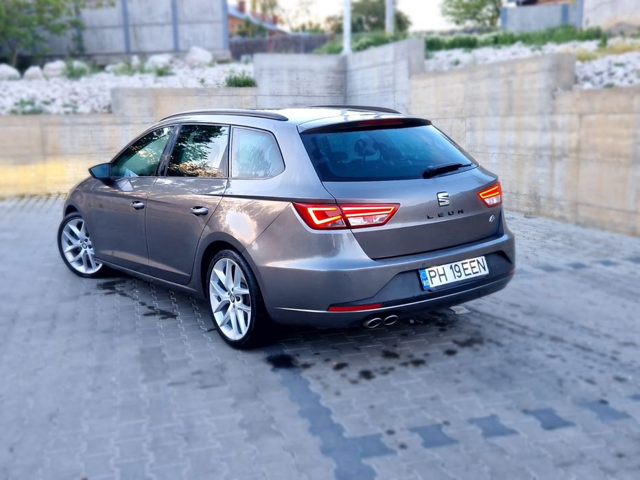 Seat Leon FR 2.0Tdi 184cp Euro6 DSG !Leduri Matrix / Piele+Alcantara