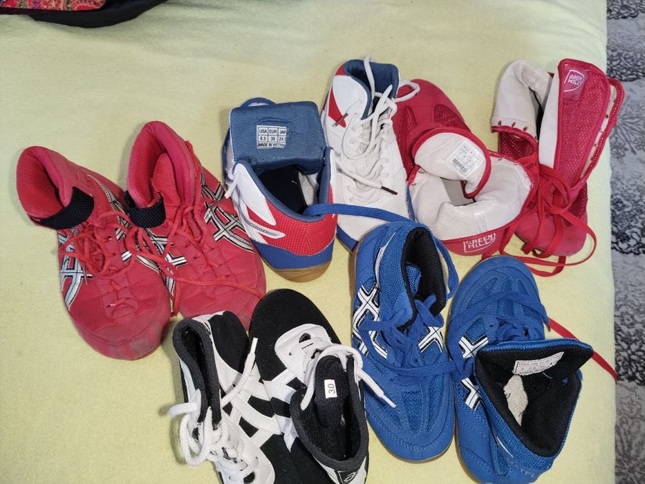 Борцовки  по 1000тг