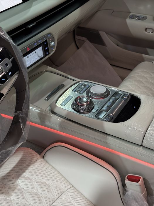Genesis G90 2025