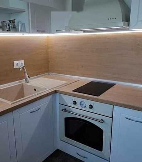 Дава се под наем Тристаен апартамент в Пловдив, Прослав - 115 кв.м за 475 € - Снимка #1