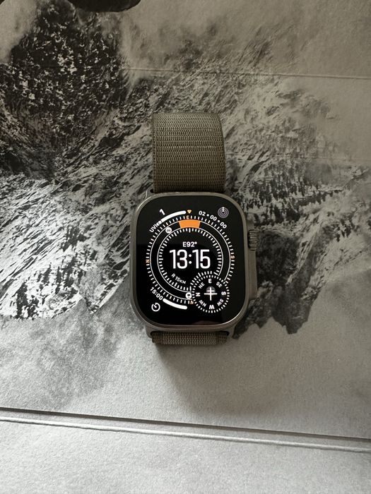 Apple Watch Ultra 2 GPS + Cellular
