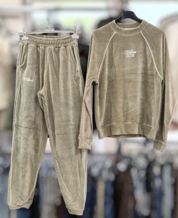 Дамски екип плюш