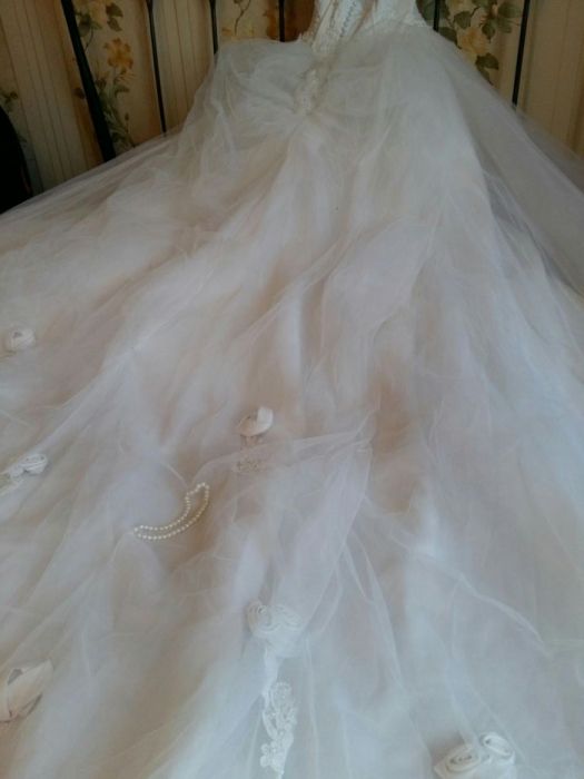 Продам свадебное платье