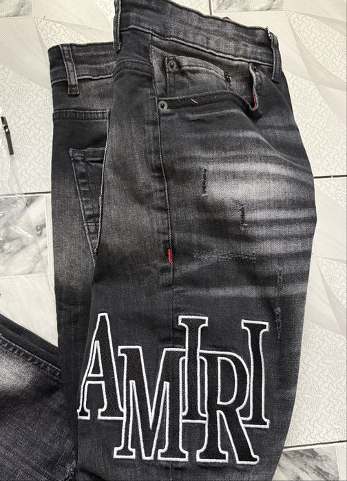 Blugi Amiri noi! Toate marimile disponibile !