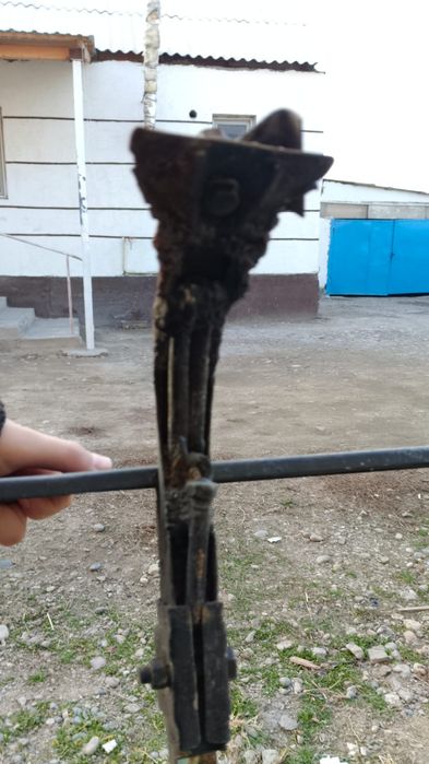 Багажник машинаға