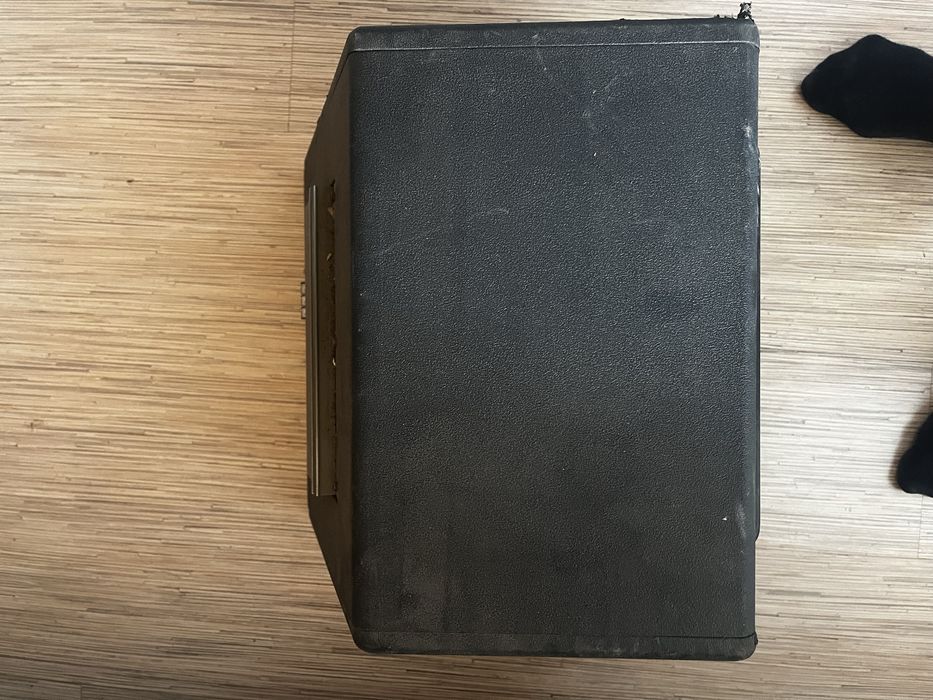 Продам саб , брал новый