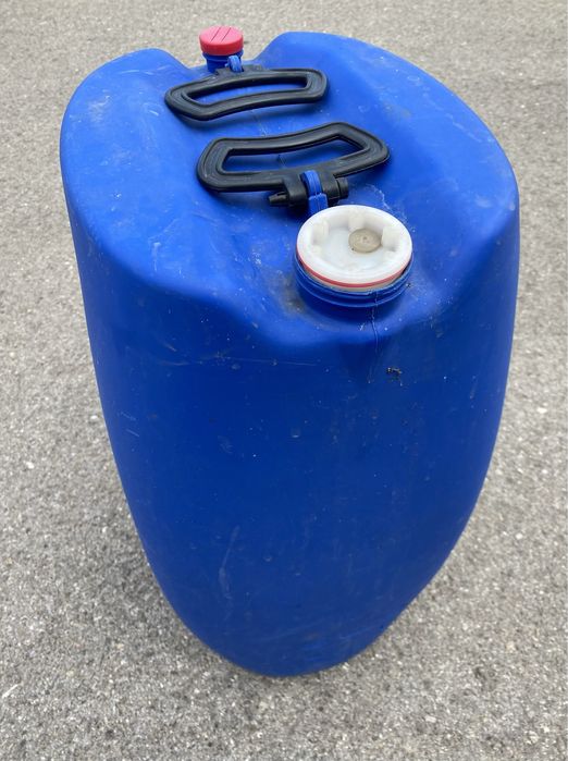 Бидон за течности