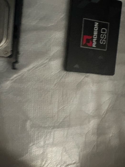 Продаю ssd и hdd диски