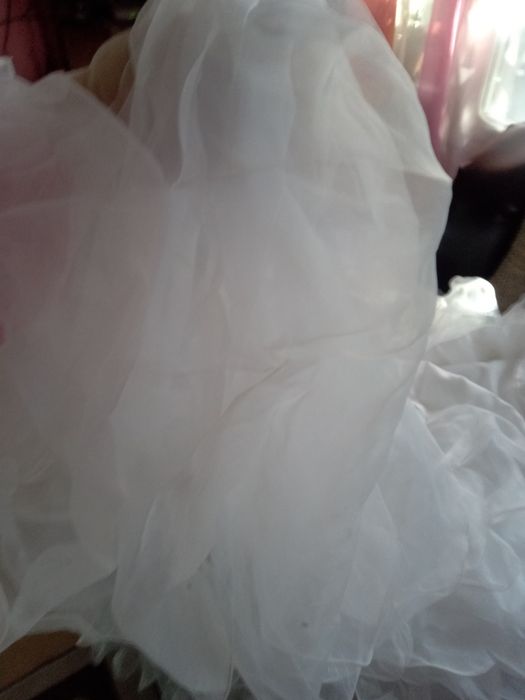 Rochie mireasa cu accesorii