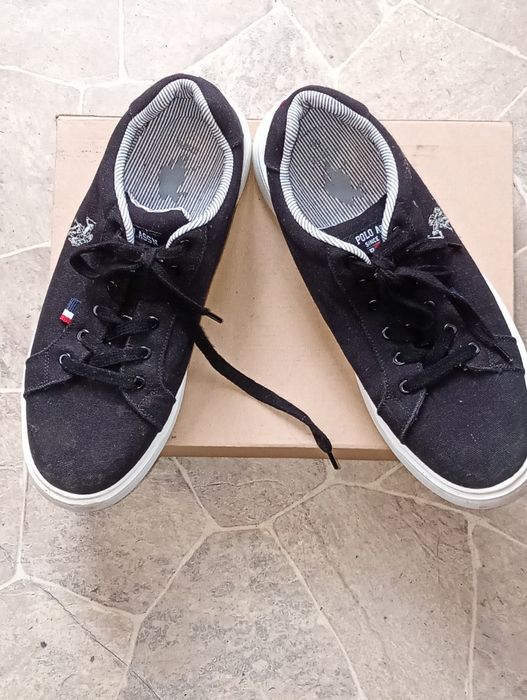 Маратонки на Поло.