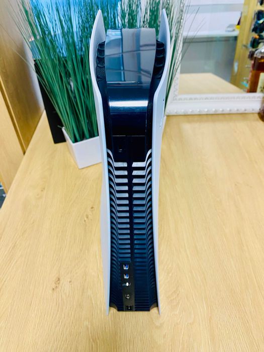 Конзола Playstation PS5, Disc Edition, 825GB, White - CFI-1116