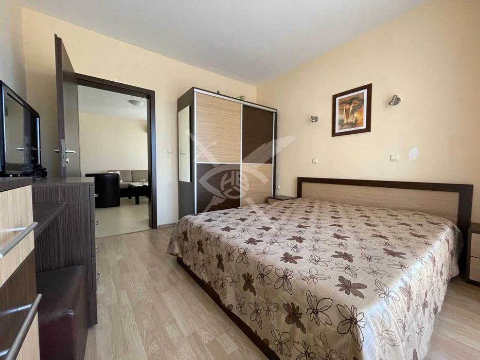 Продава се Двустаен апартамент в к.к. Слънчев бряг - 100 кв.м за 1100 €/кв.м - Снимка #2