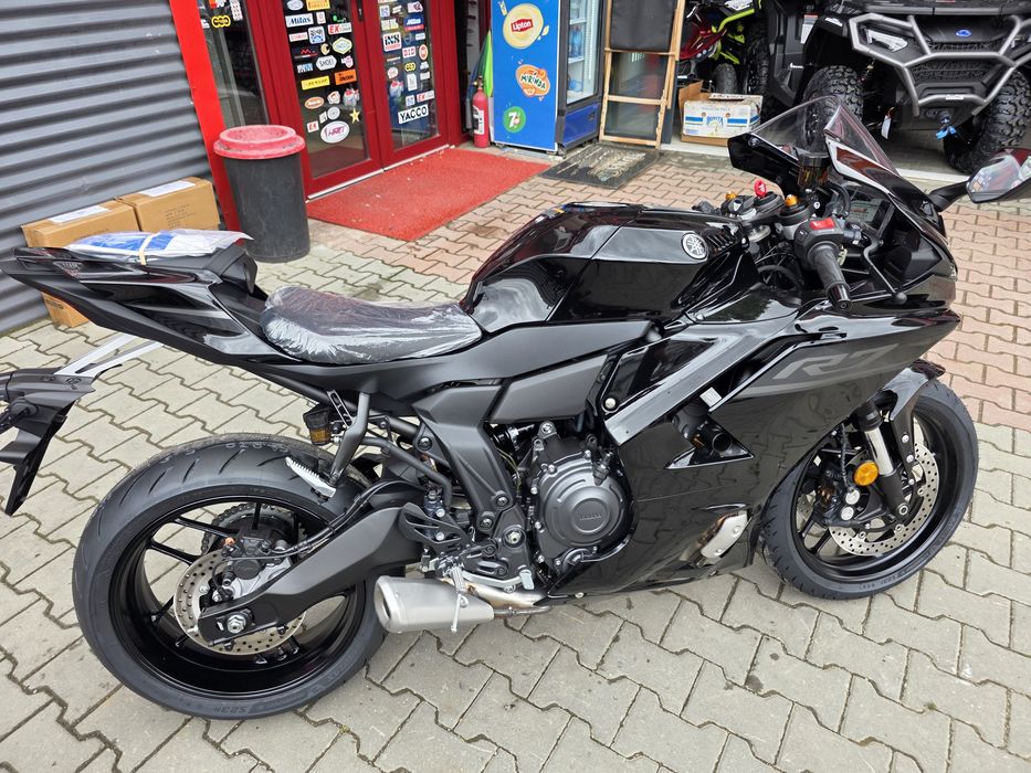 A2 Yamaha R7 2026 Abs nou 0km.