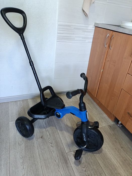 Продам трёхколёсный велосипед