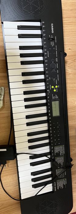 Синтезатор Casio