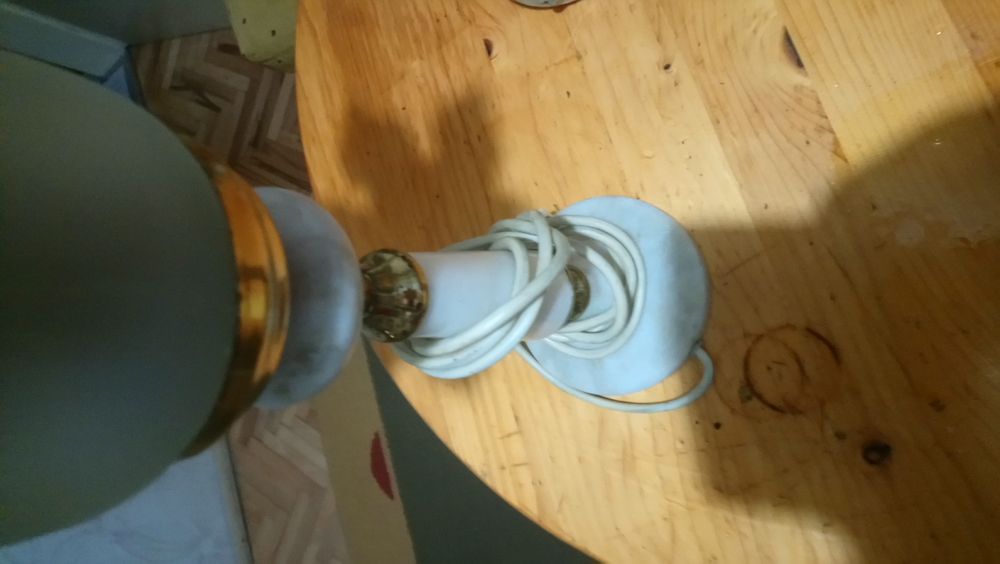 Лот мраморни лампи