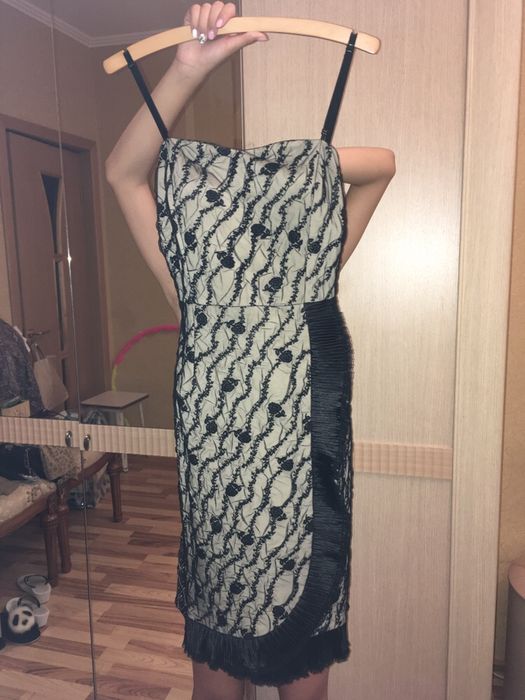 Продаётся платье