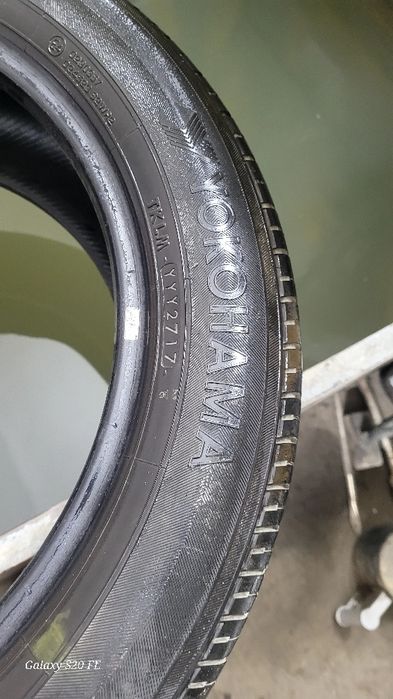 215/55/17 Yokohama 1штук