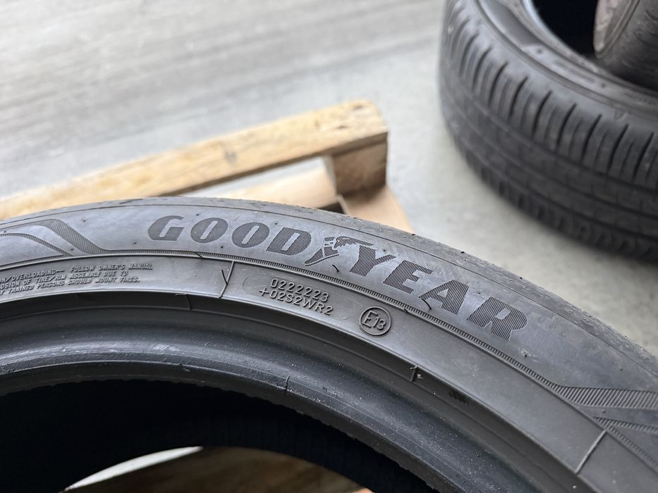 4бр. Летни Гуми С Борд 215/50R/18 -GOOD YEAR- DOT:5123+0122- 5.5м+5.2м