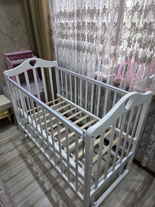 Детский манеж + матрас в отличном состоянии