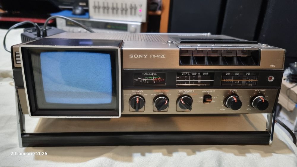 Radiocasetofon tv vintage Sony fx-412e