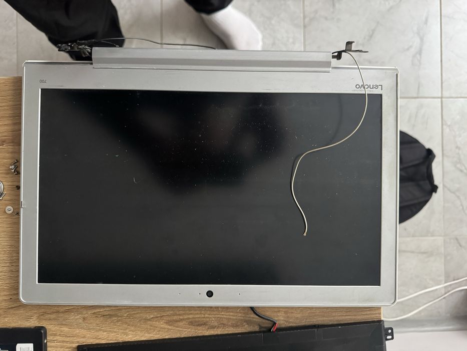 Lenovo y700 15isk на части екран клавиатура батерия зарядно вентилатор