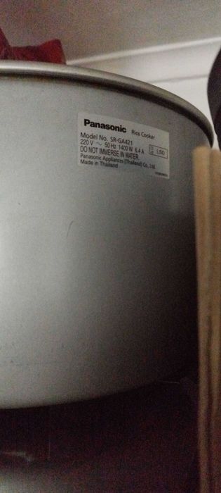 Panasonic машина за готвене на ориз 8 литра