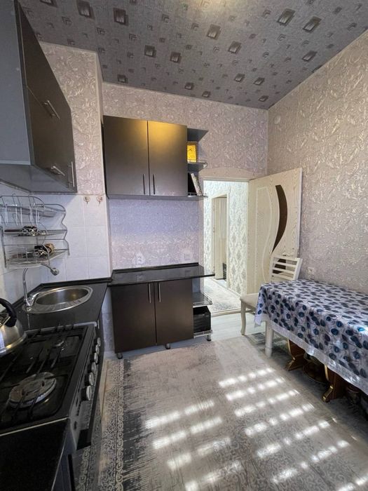 Жомбой туман 3 хонали 3 этажда 4 этажли янги уйларда квартира сотилади