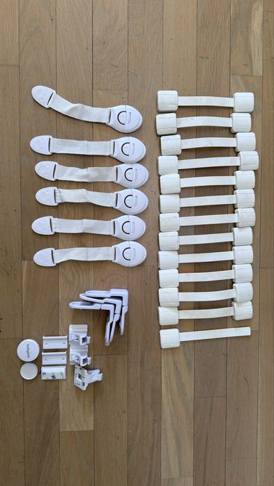 Set protectii usi si sertare pentru copii (ikea UNDVIKA)