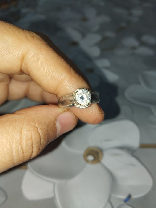 Kumush uzuk salga yoki ichki kasallilar sabab qoraymedi chiroyli