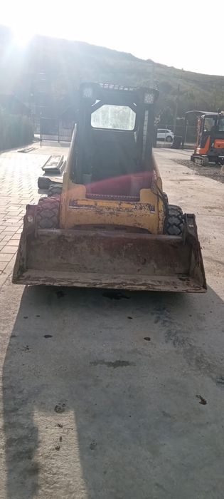 Miniincarcator Caterpillar 226 2600kg