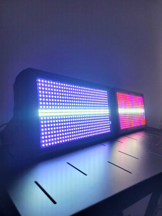 Stroboscoape 200W RGBW jocuri de lumini disco DJ formatii scene club