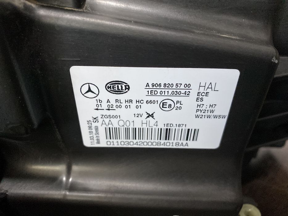 Far dreapta Mercedes Benz W906 Facelift