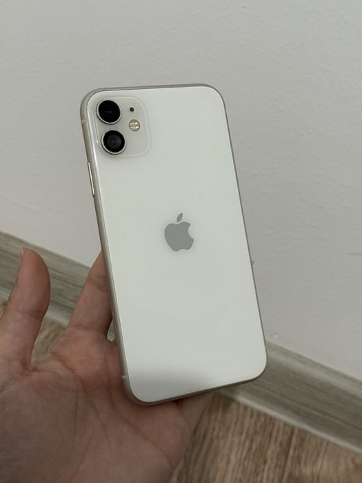 Iphone 11 без док