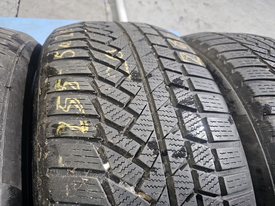 255 50 20 m+s continental