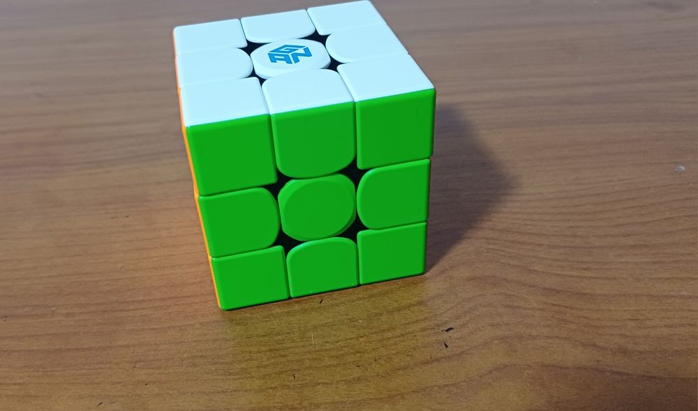 Продам Gan 356 rs