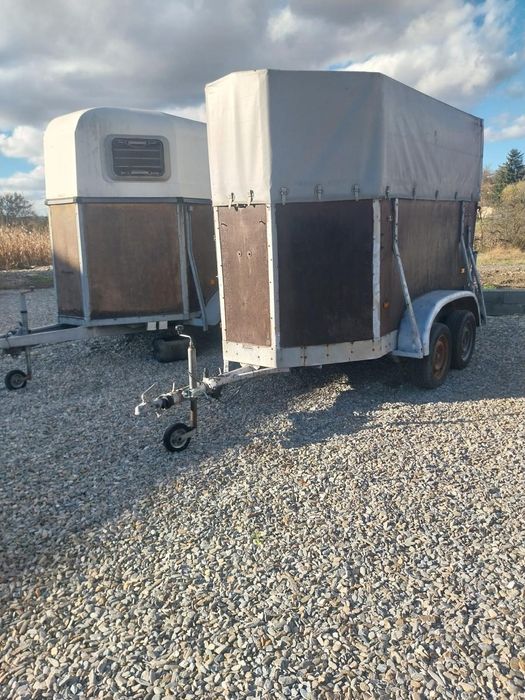 Remorca pt transport cai, animale