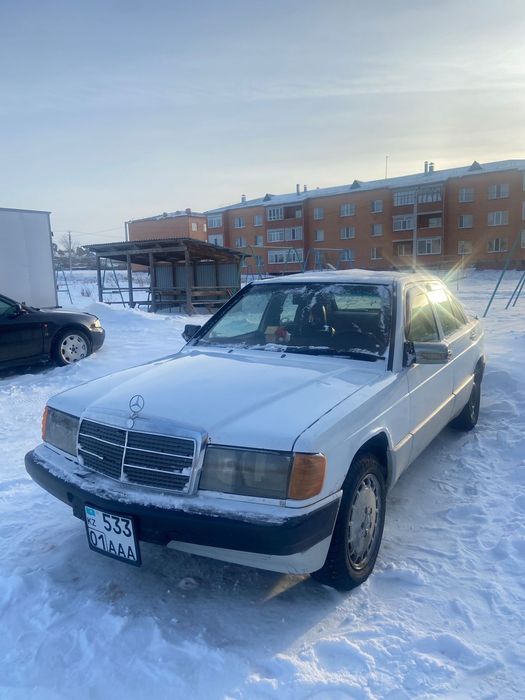 Мерседес Бенц 190