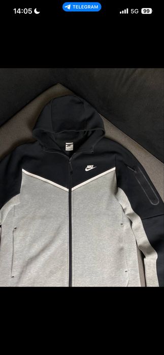 Nike tech fleece