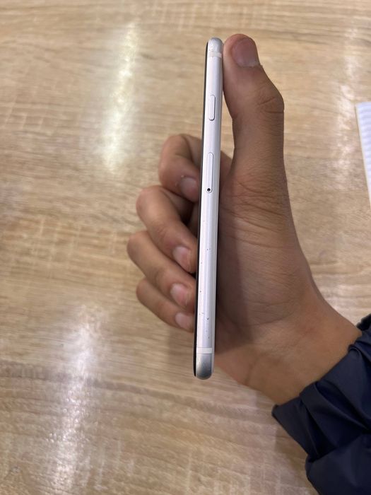 Iphone SE 128GB ideal