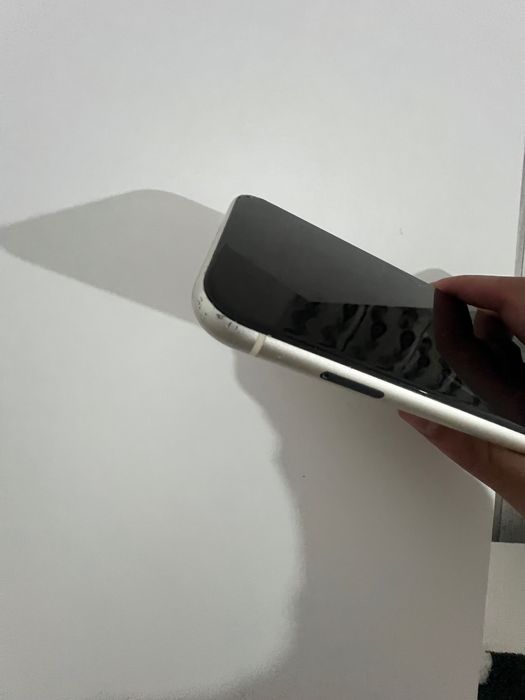 iPhone 11 alb stare bună
